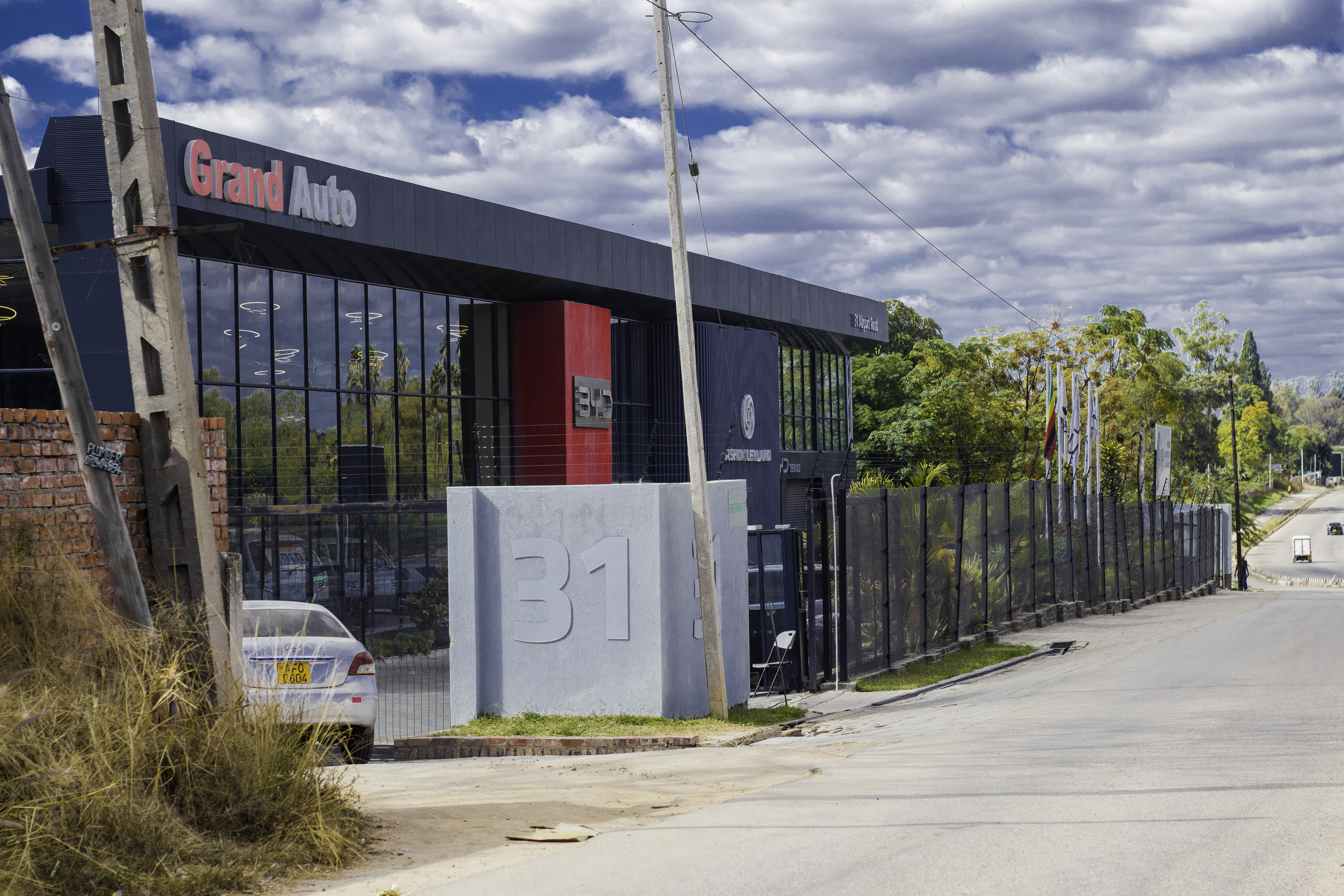 Grand Auto Premier workshop and service area