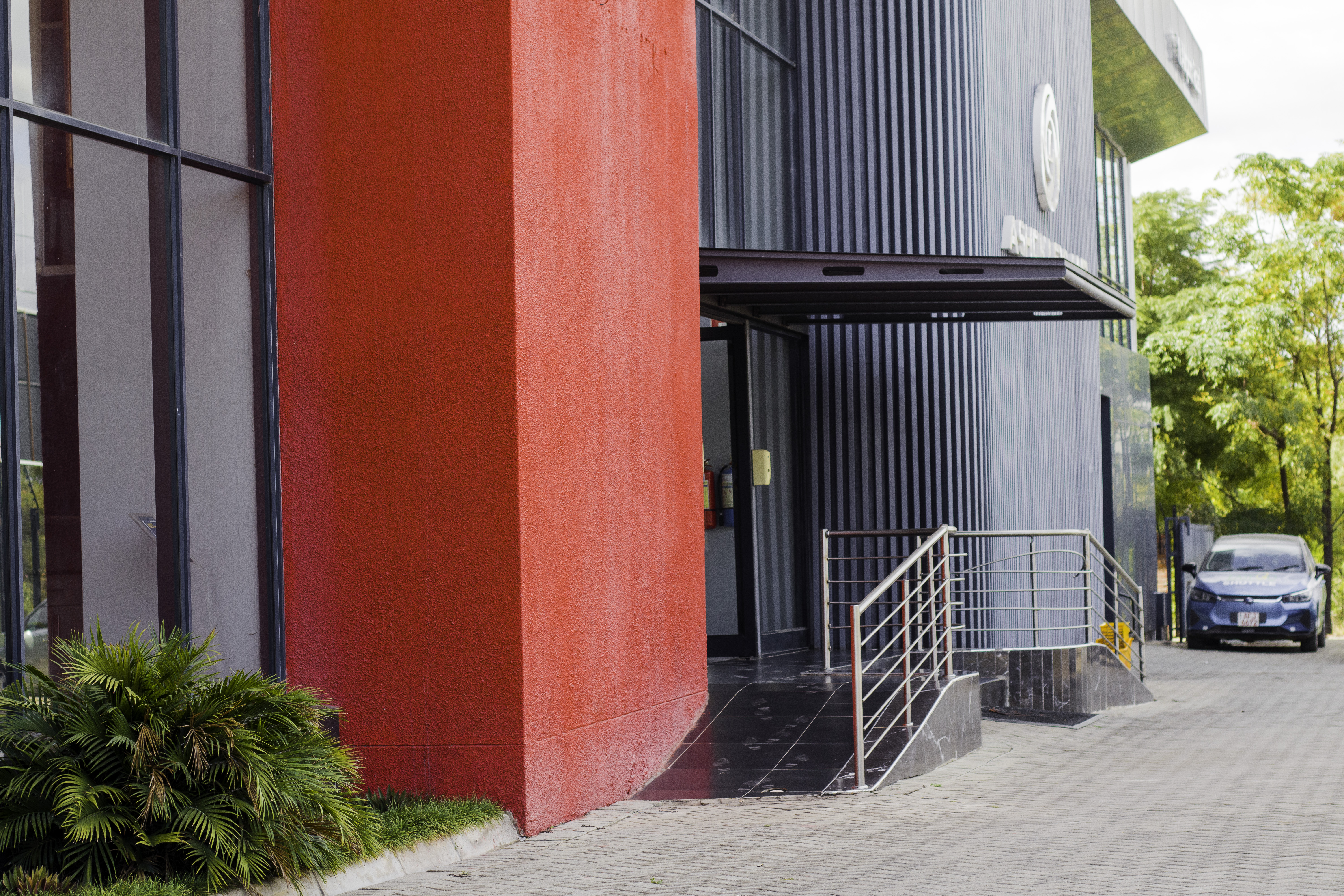 Grand Auto Premier building facade and entrance